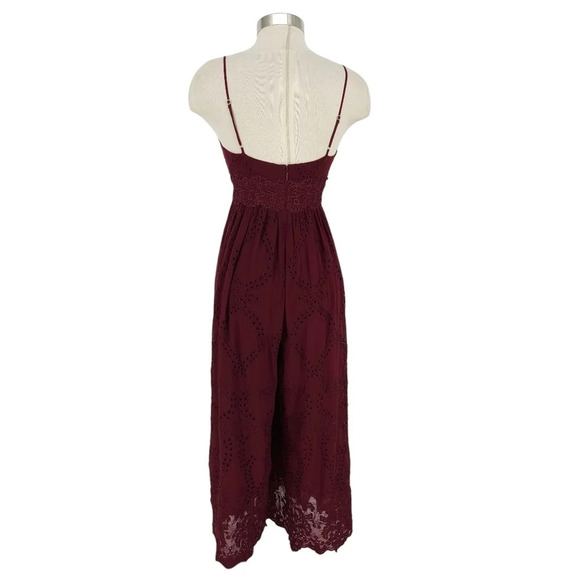 Gianni Bini Pants Romper Burgundy Lace Sleeveless Deep V Neck One Piece Jumpsuit - Picture 4 of 9